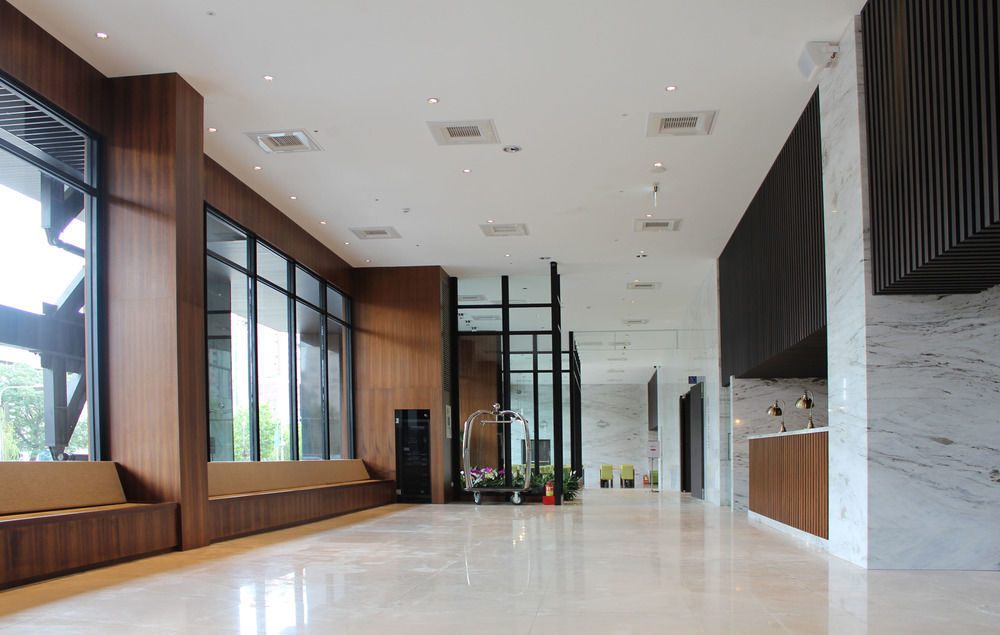Aeris International Hotel Taichung Extérieur photo