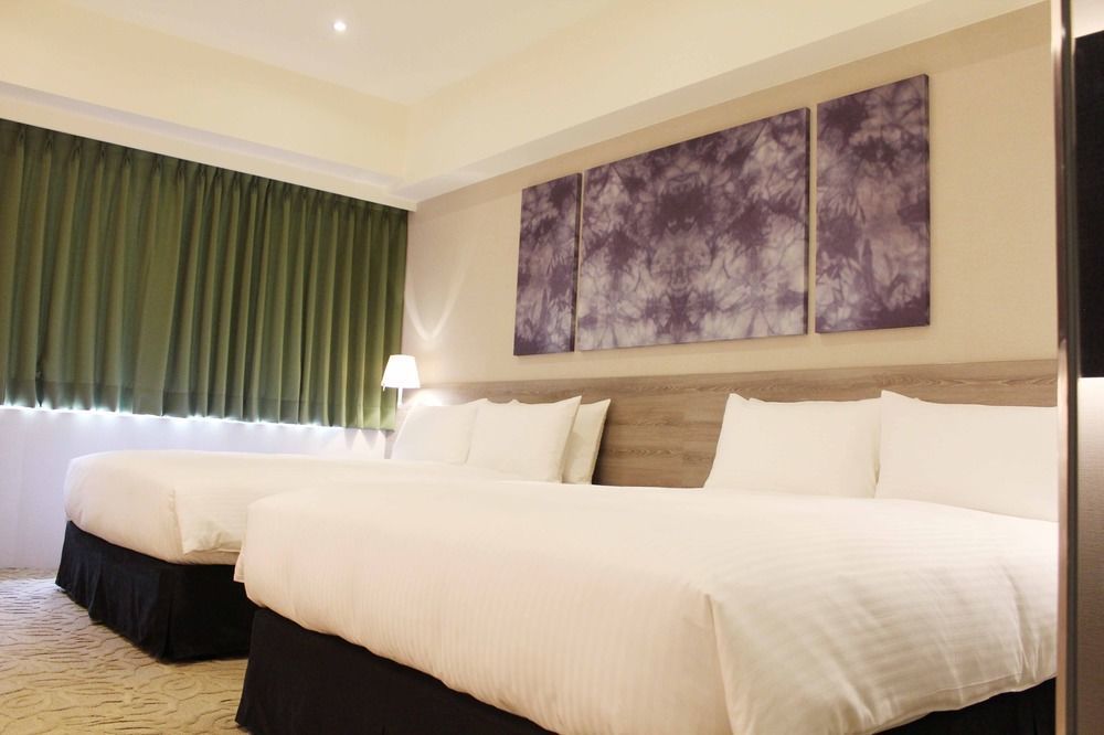 Aeris International Hotel Taichung Extérieur photo