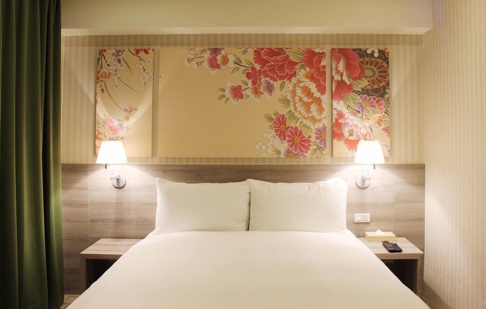 Aeris International Hotel Taichung Extérieur photo